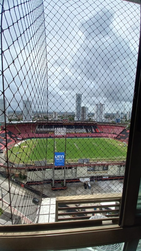 Apartamento à venda no Ilha do Retiro: 