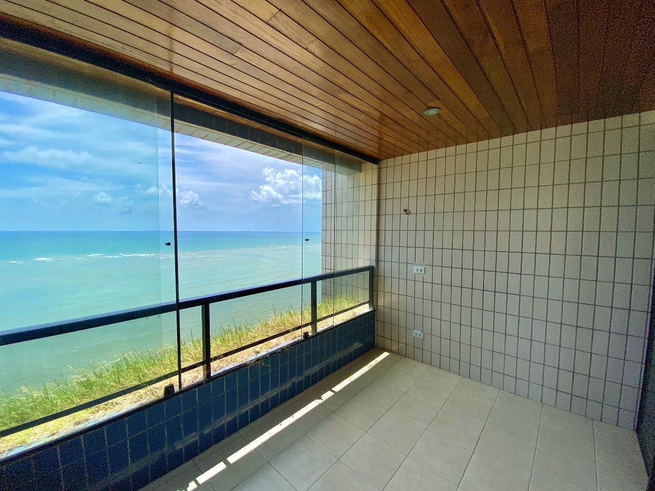 Apartamento à venda no Candeias: 