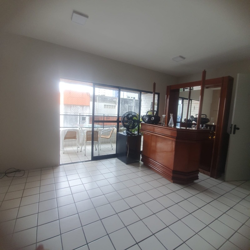 Apartamento à venda no Tamarineira: 