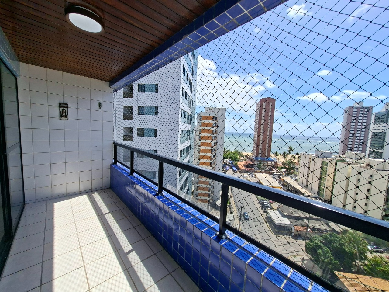 Apartamento para aluguel no Candeias: 