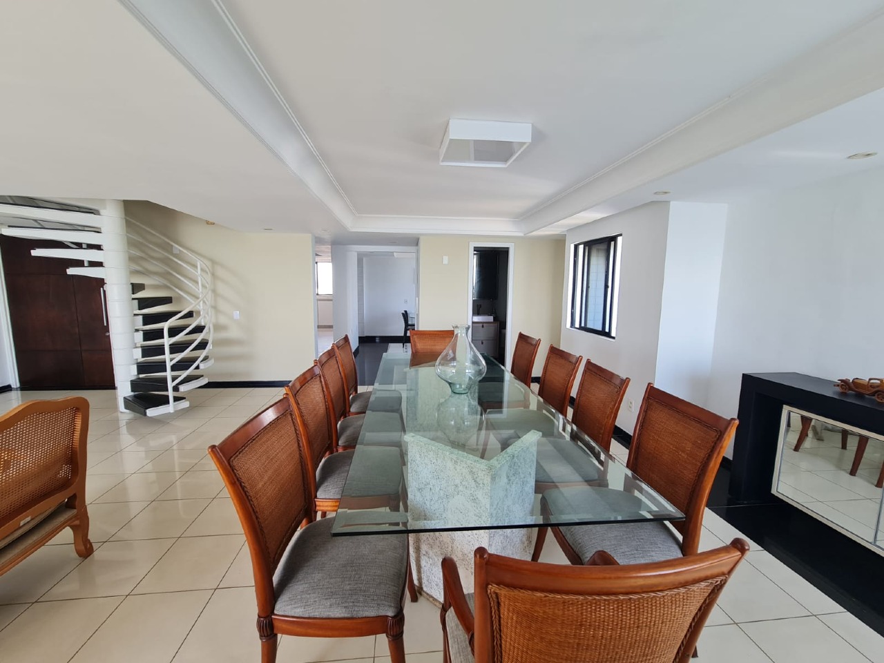 Apartamento à venda no Candeias: 