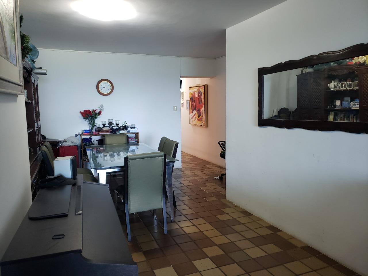 Apartamento à venda no Candeias: 