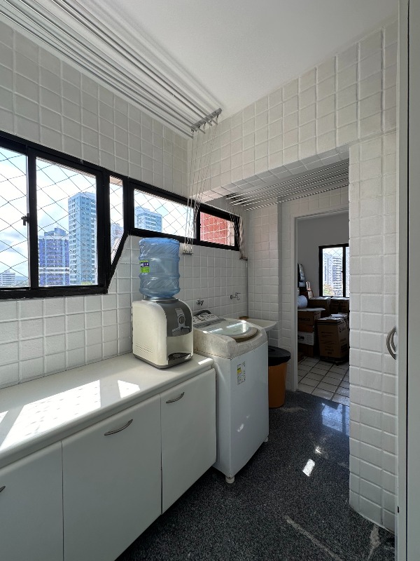 Apartamento à venda no Candeias: 