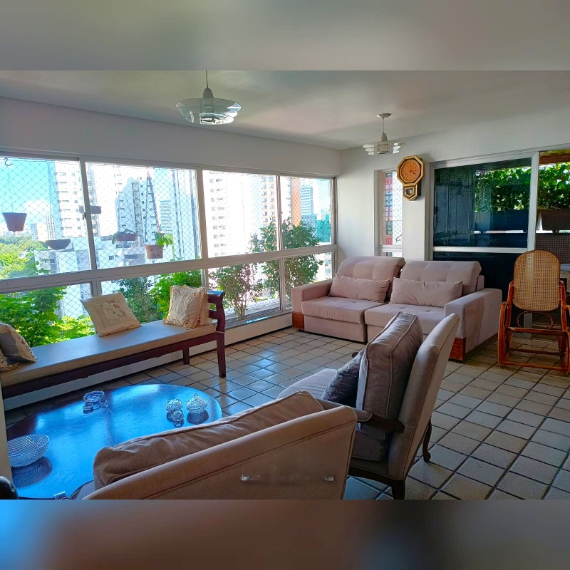 Apartamento à venda no Espinheiro: 