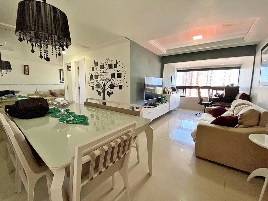 Apartamento à venda no Candeias: 