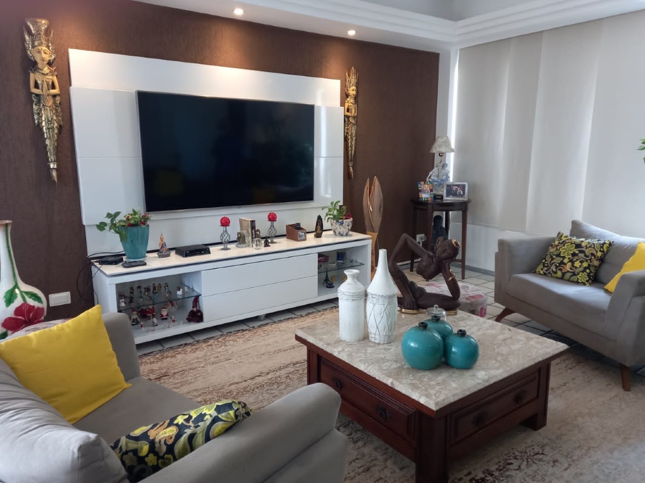 Apartamento à venda no Candeias: 