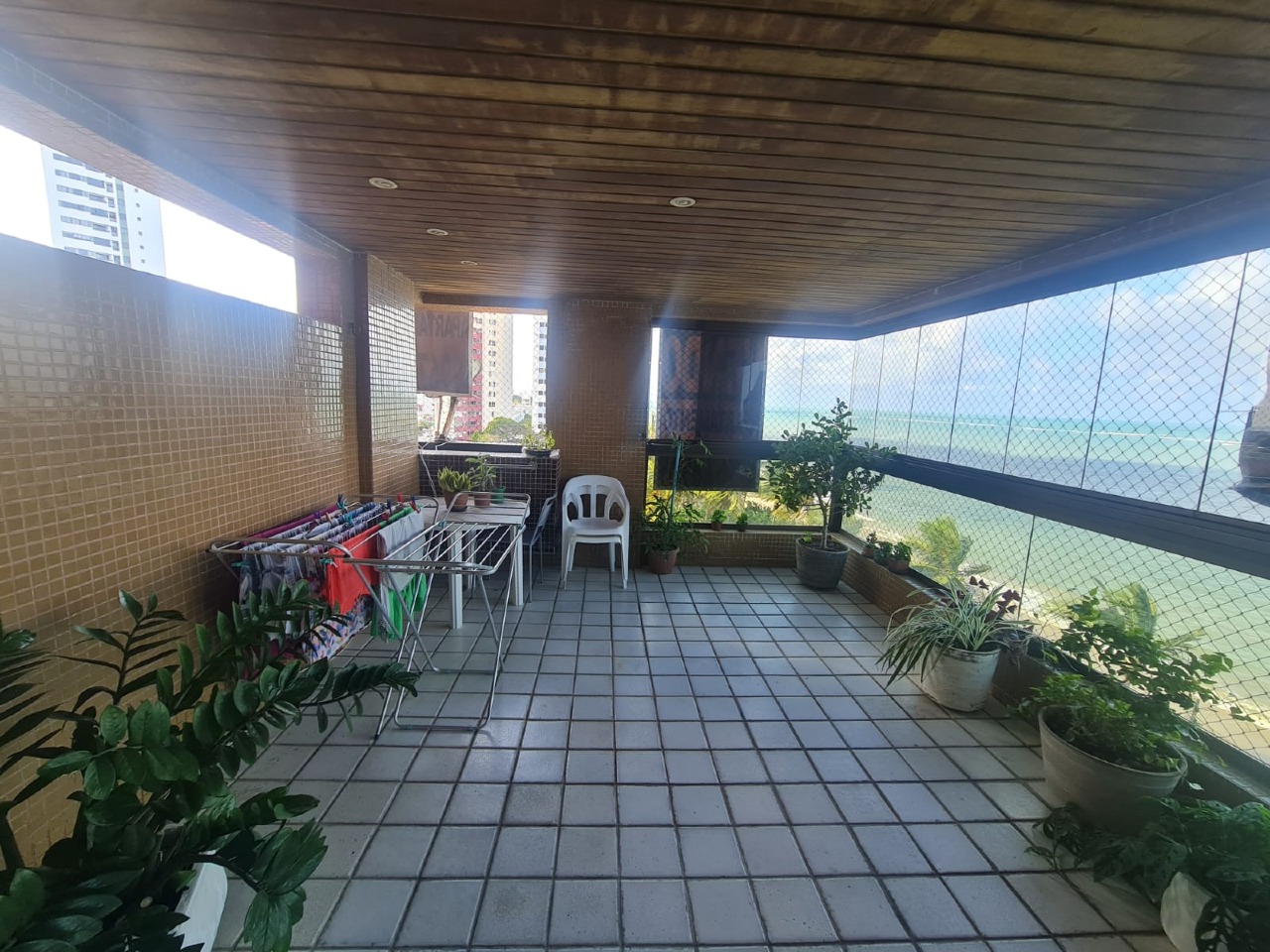 Apartamento à venda no Candeias: 