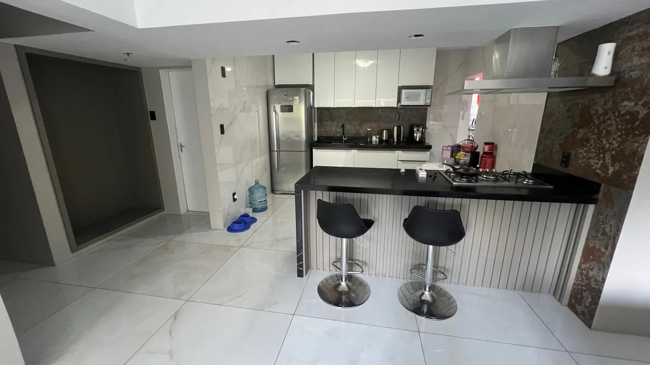 Apartamento à venda no Encruzilhada: 