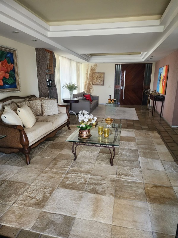 Apartamento à venda no Espinheiro: 