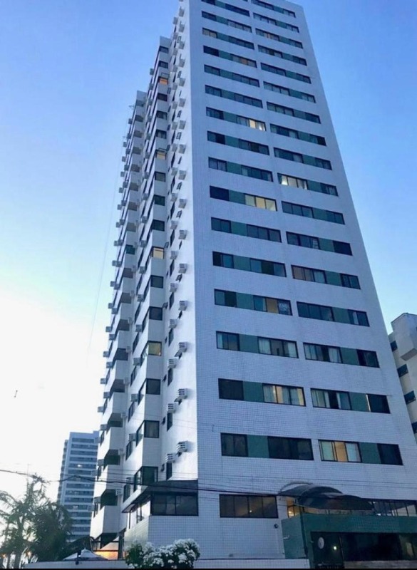 Apartamento à venda no Candeias: 