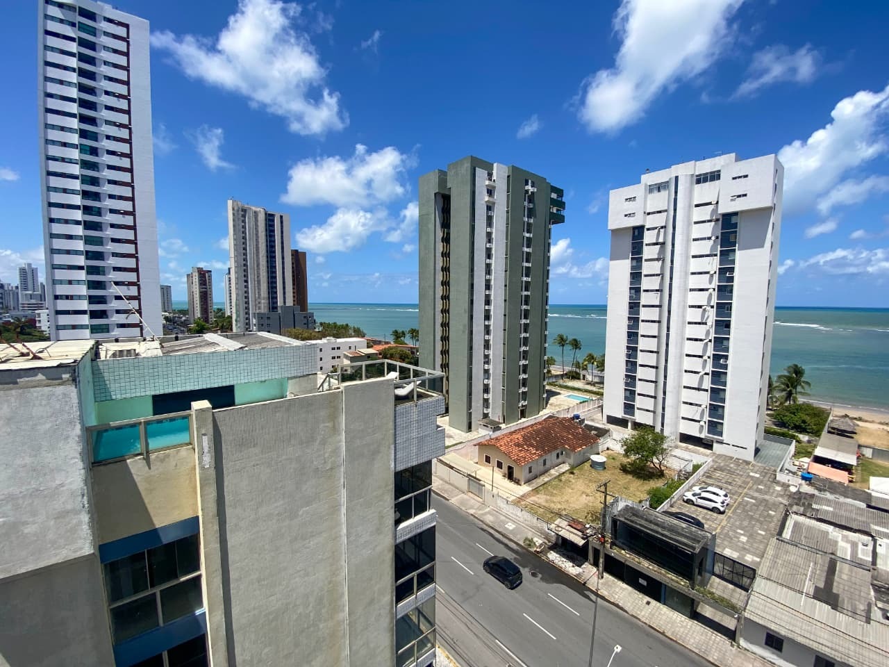 Apartamento à venda no Candeias: 