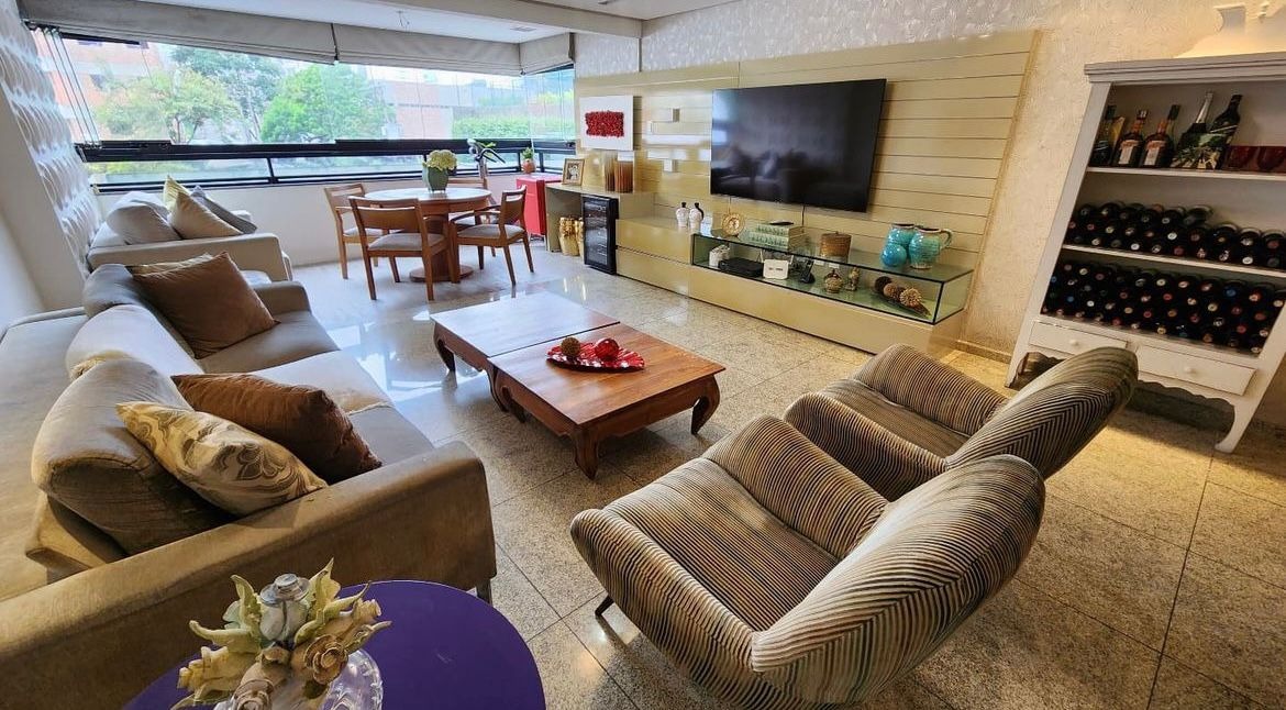 Apartamento à venda no Graças: 