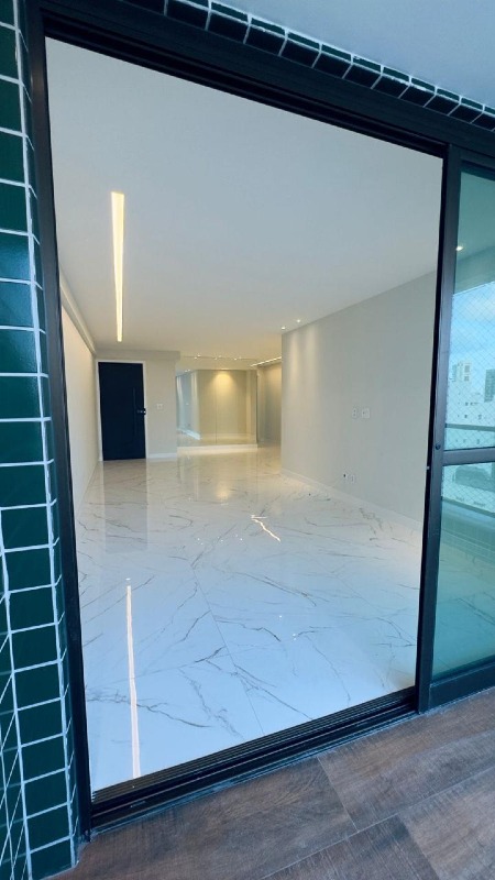 Apartamento à venda no Boa Viagem: 