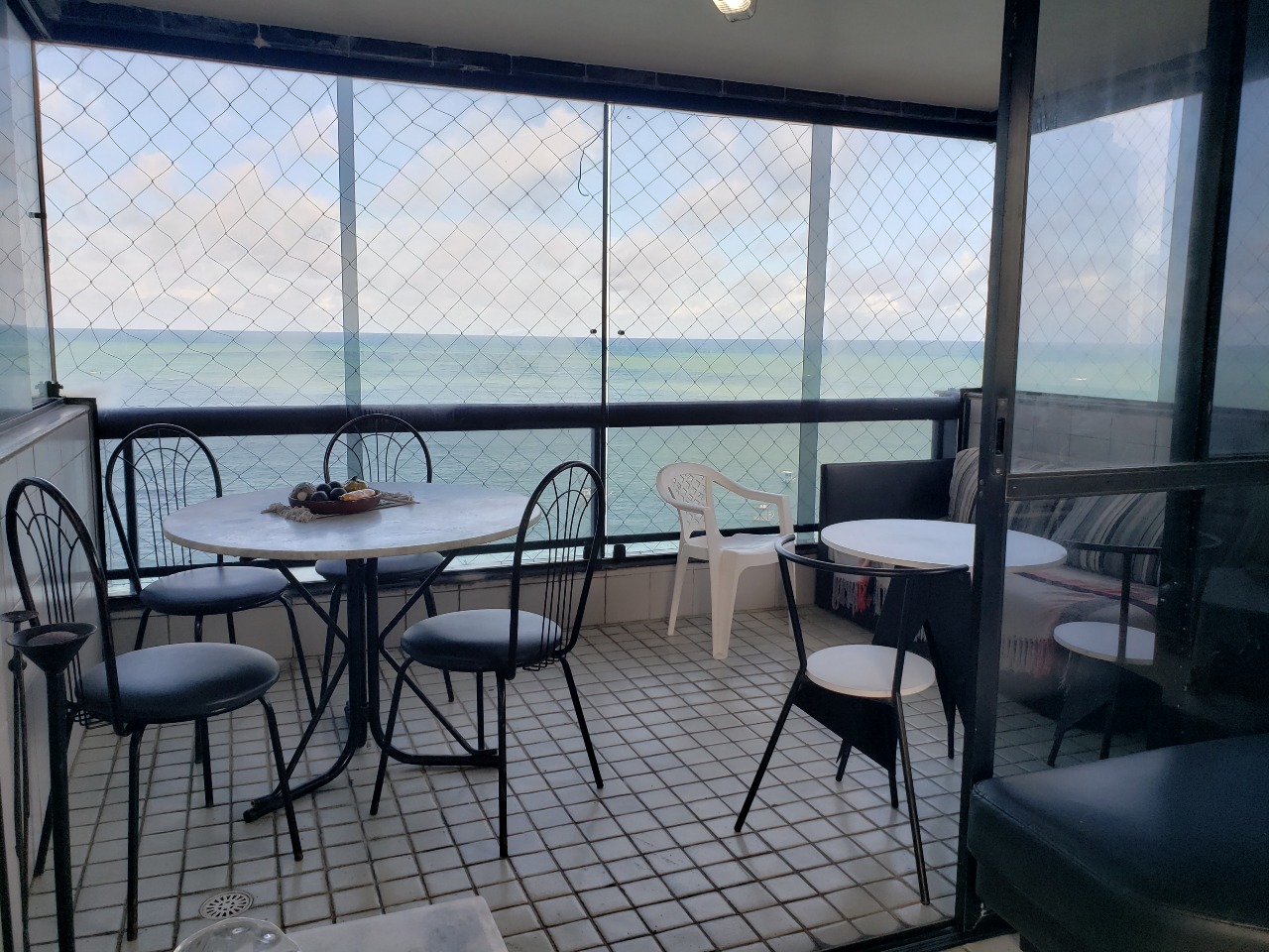 Apartamento à venda no Candeias: 