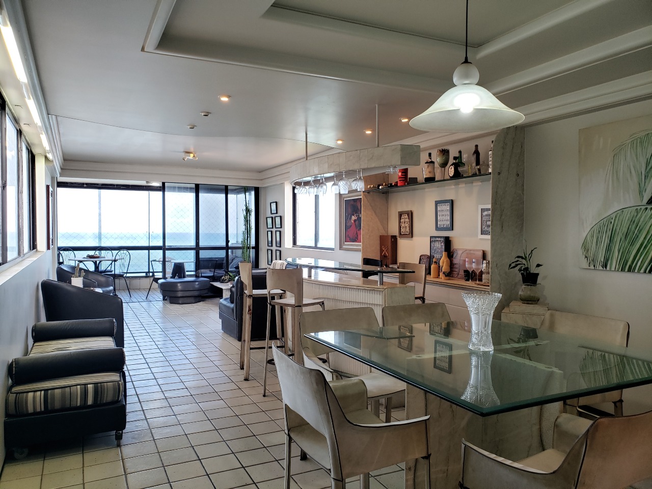 Apartamento à venda no Candeias: 