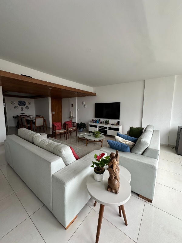 Apartamento à venda no Piedade: 