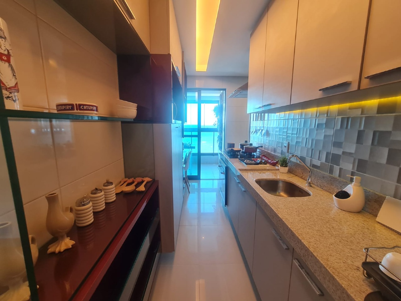 Apartamento à venda no Candeias: 