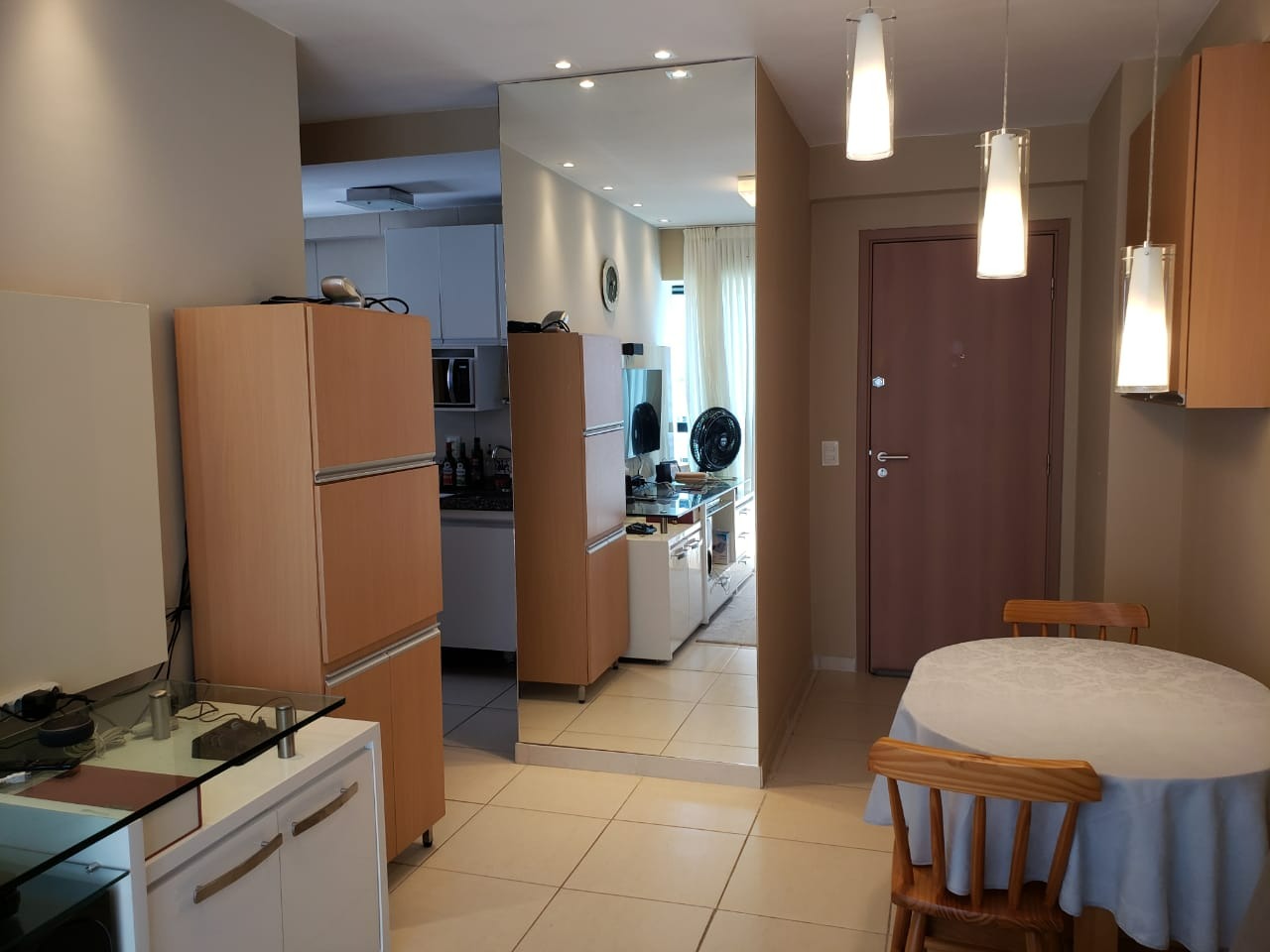 Apartamento à venda no Candeias: 