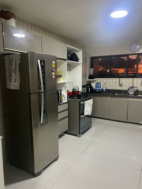 Apartamento à venda no Candeias: 