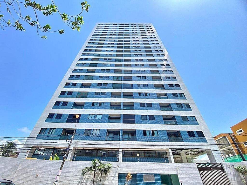 Apartamento à venda no Candeias: 