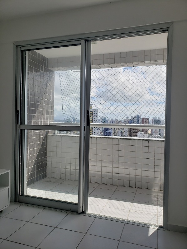 Apartamento à venda no Candeias: 