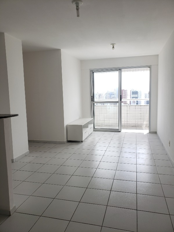 Apartamento à venda no Candeias: 