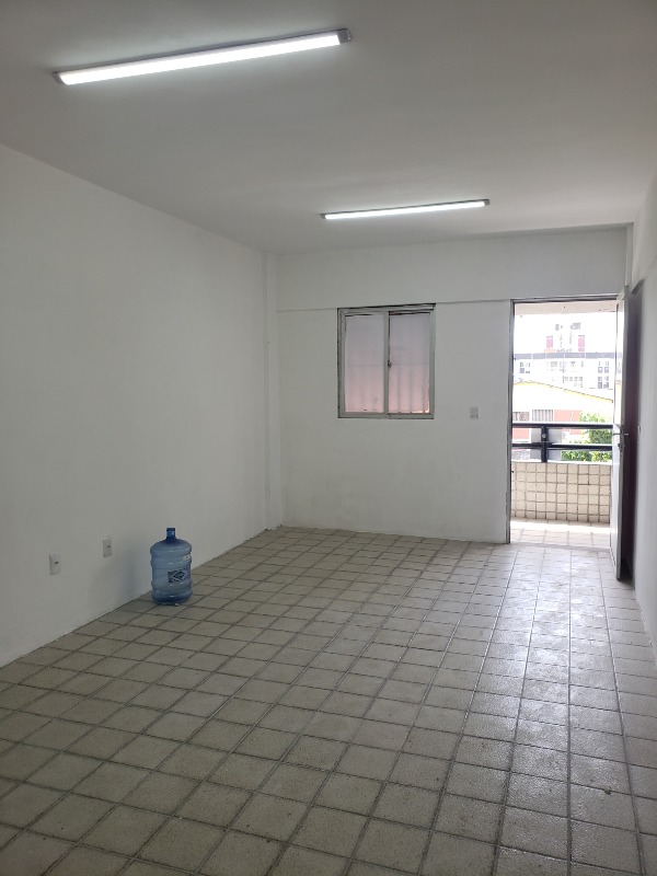 Apartamento à venda no Candeias: 