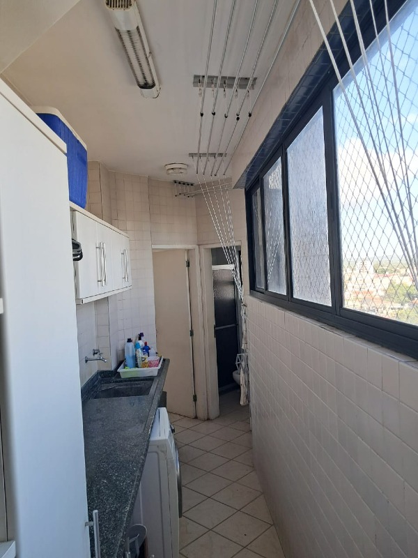 Apartamento à venda no Candeias: 