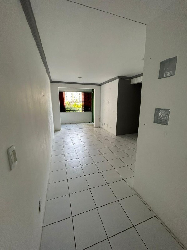 Apartamento à venda no Candeias: 