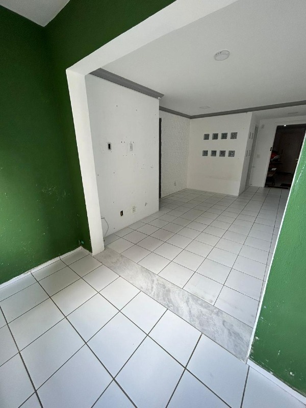 Apartamento à venda no Candeias: 