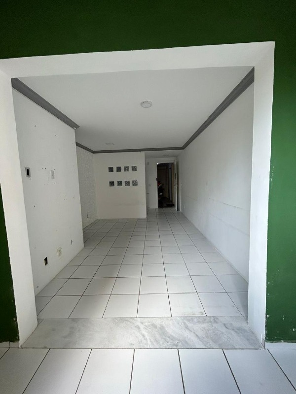 Apartamento à venda no Candeias: 