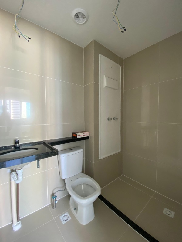 Apartamento à venda no Candeias: 