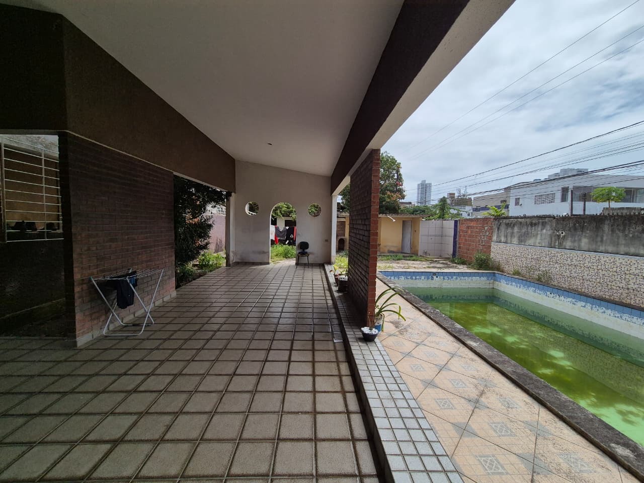 Casa à venda no Candeias: 