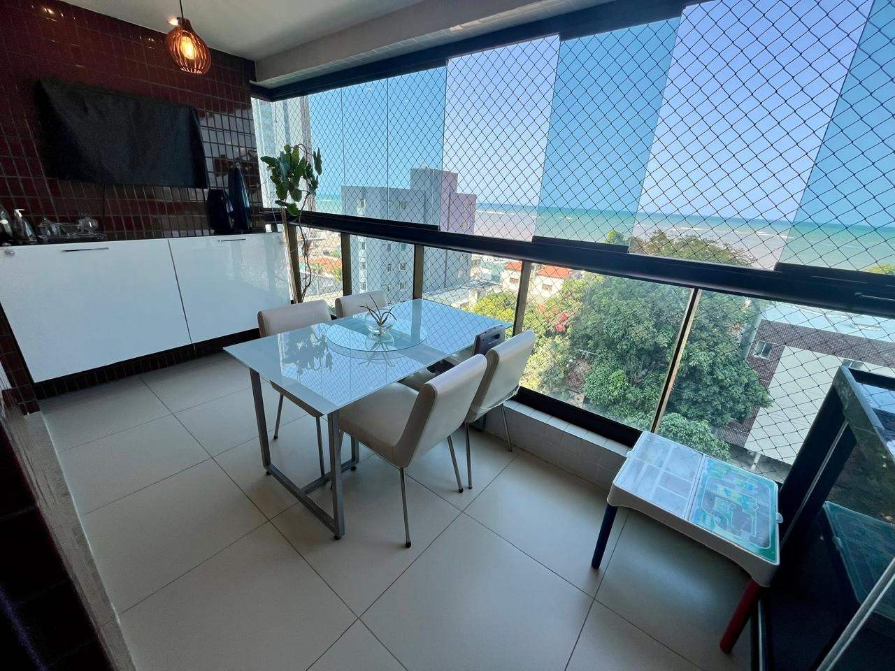 Apartamento à venda no Candeias: 