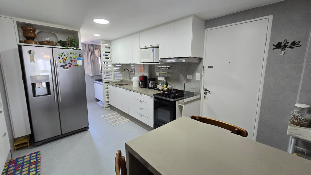 Apartamento à venda no Candeias: 