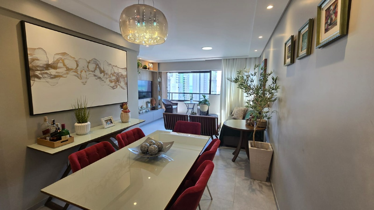 Apartamento à venda no Candeias: 