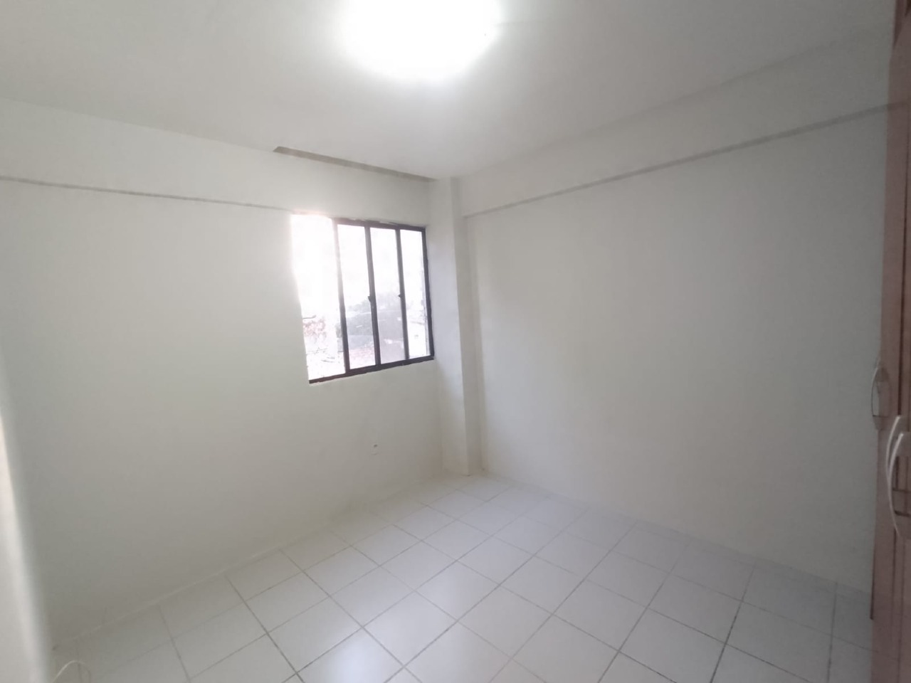 Apartamento à venda no Candeias: 