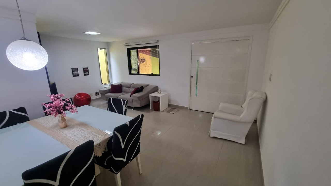 Casa à venda no Candeias: 