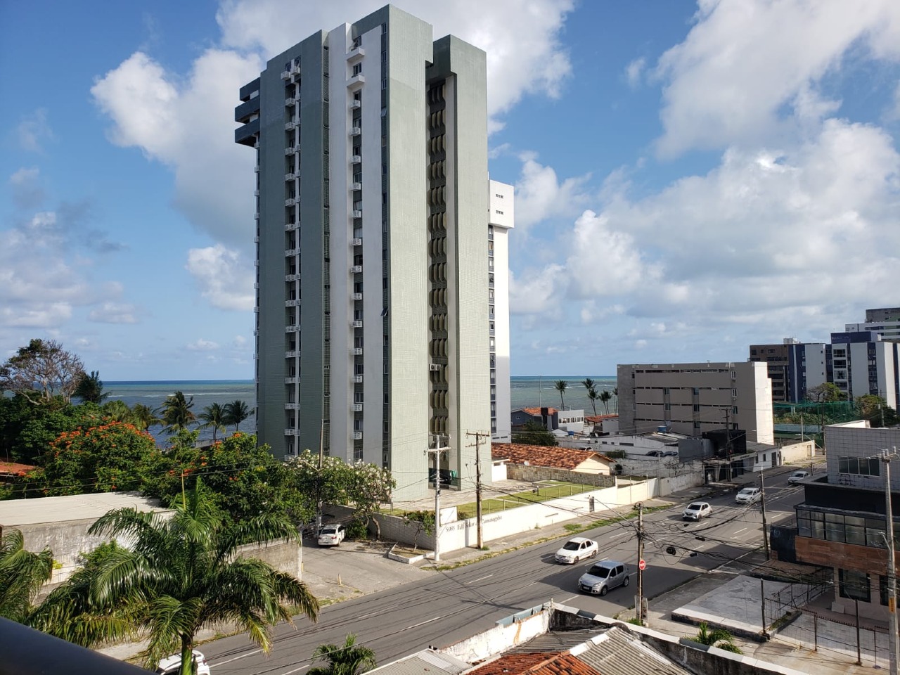 Apartamento à venda no Candeias: 