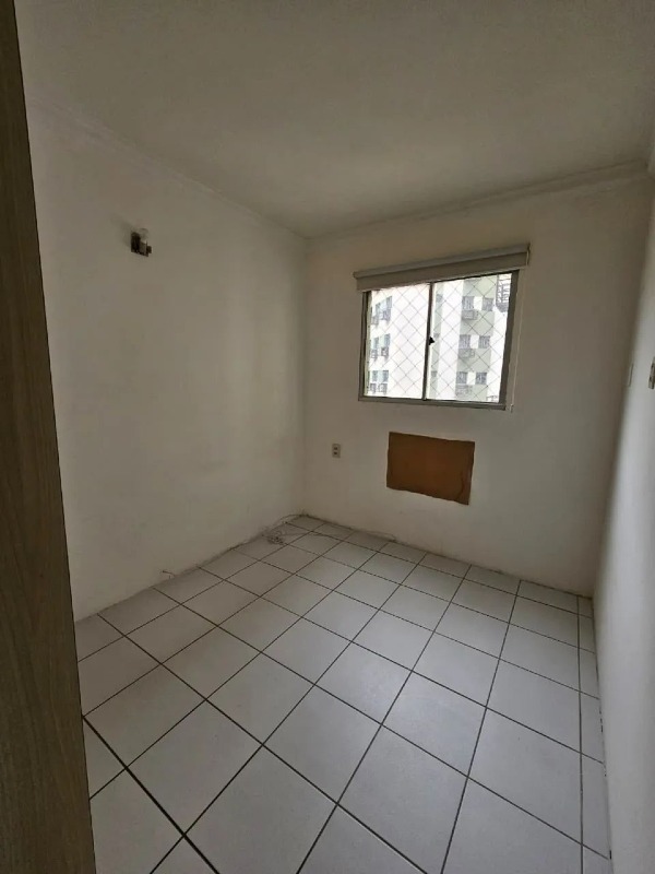 Apartamento à venda no Candeias: 