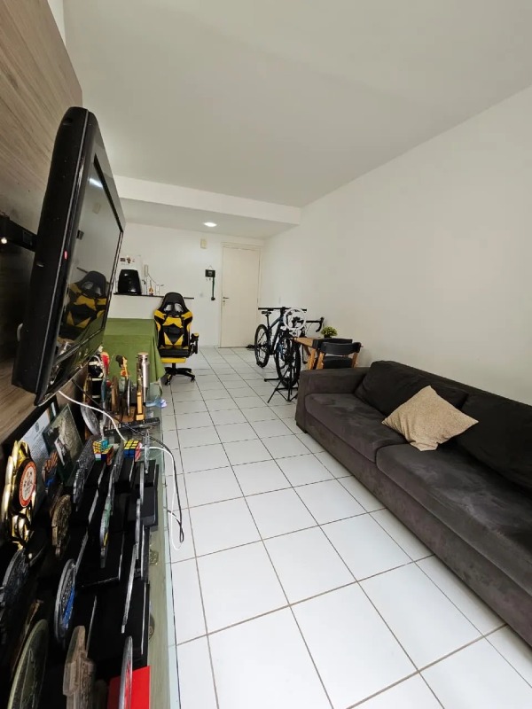 Apartamento à venda no Candeias: 