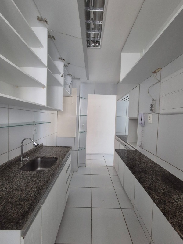 Apartamento à venda no Candeias: 