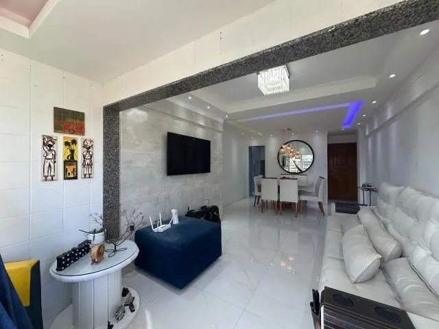 Apartamento à venda no Candeias: 