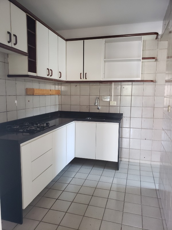 Apartamento à venda no Candeias: 