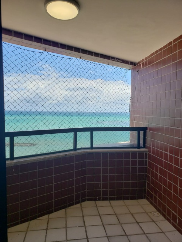 Apartamento à venda no Candeias: 