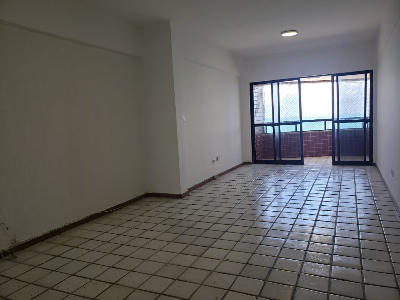 Apartamento à venda no Candeias: 