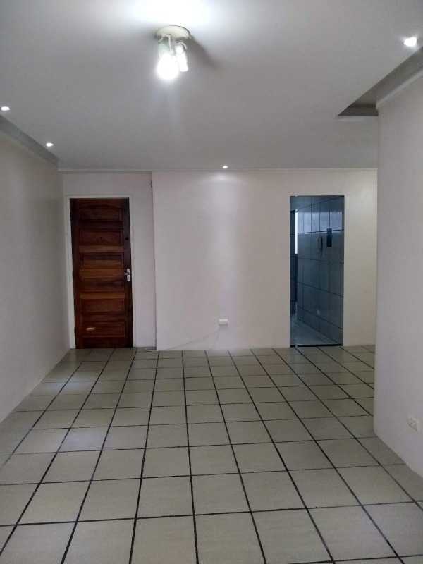 Apartamento à venda no Candeias: 