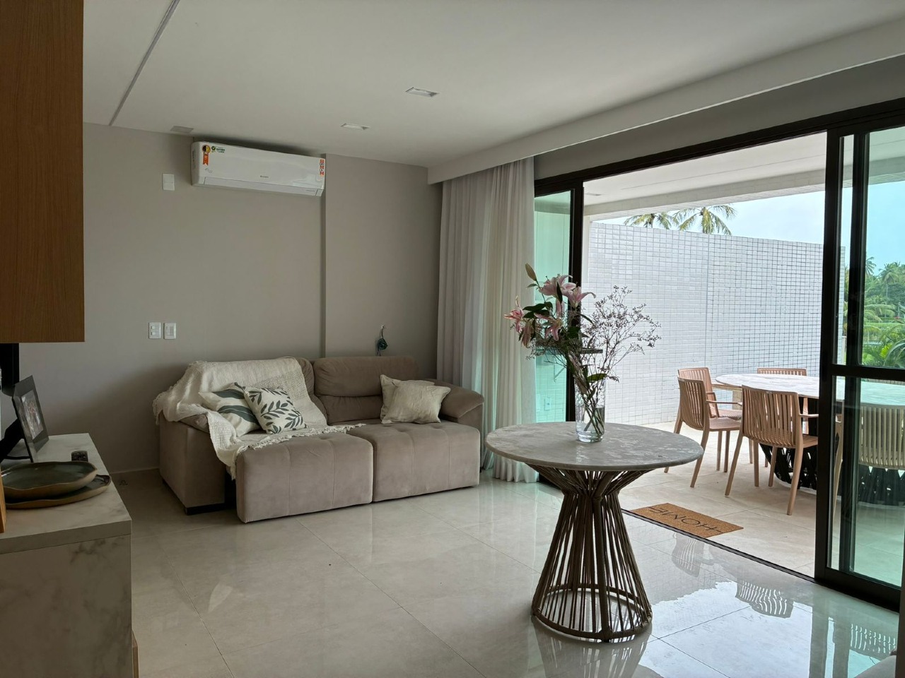 Apartamento à venda no Paiva: 