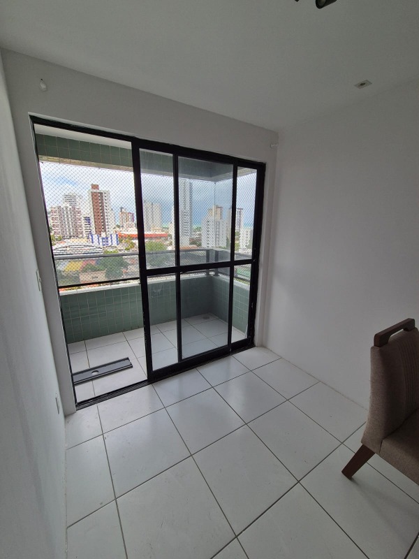 Apartamento para aluguel no Candeias: 