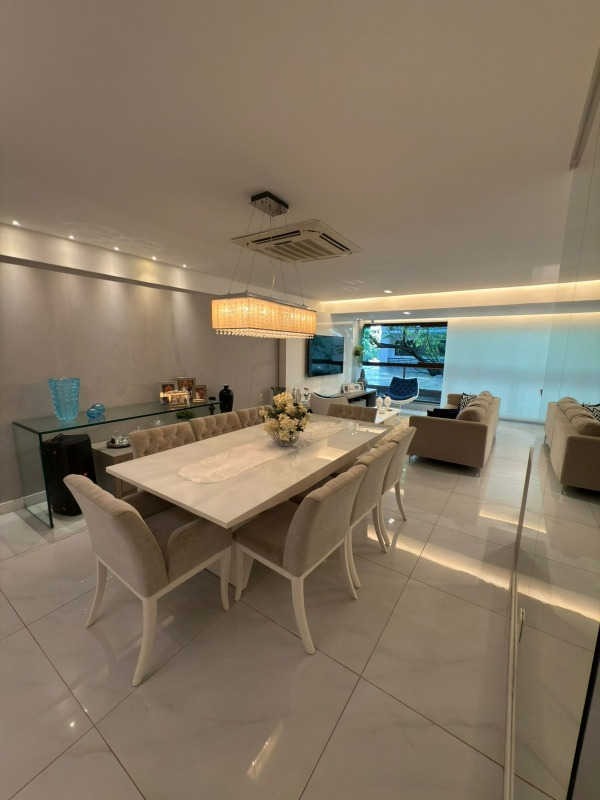 Apartamento à venda no Monteiro: 